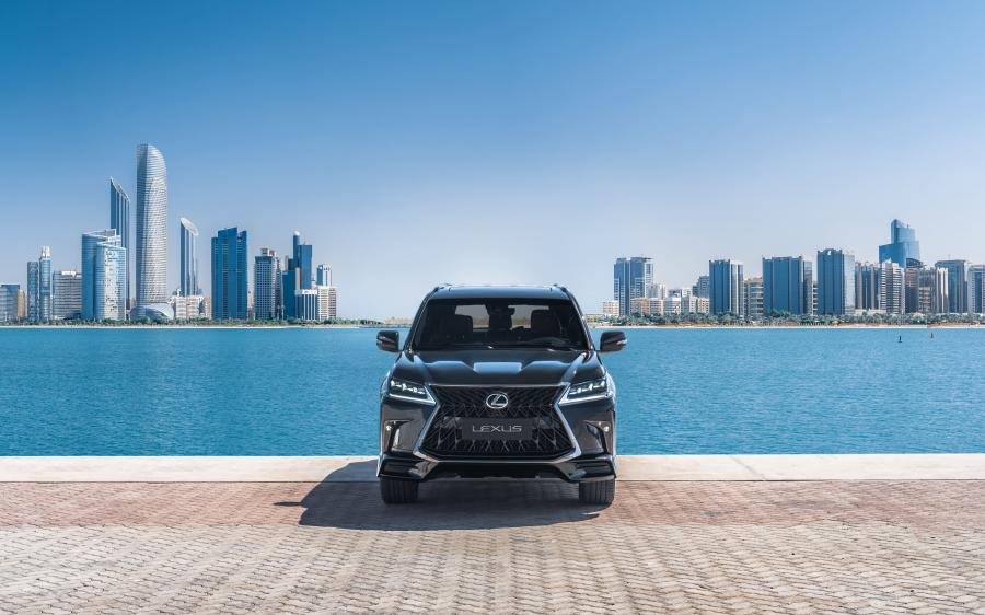  Lexus LX570 S Black Edition 2020 года  (UAE) (фото 9 из 10)